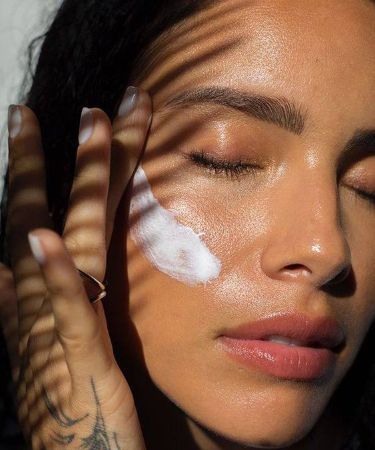 How much sunscreen to apply